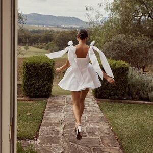 NWT DISSH AISLE WHITE LINEN BOW MINI DRESS